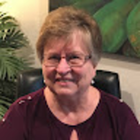 Meet your Posher, Linnaea - Picture 1 of 1